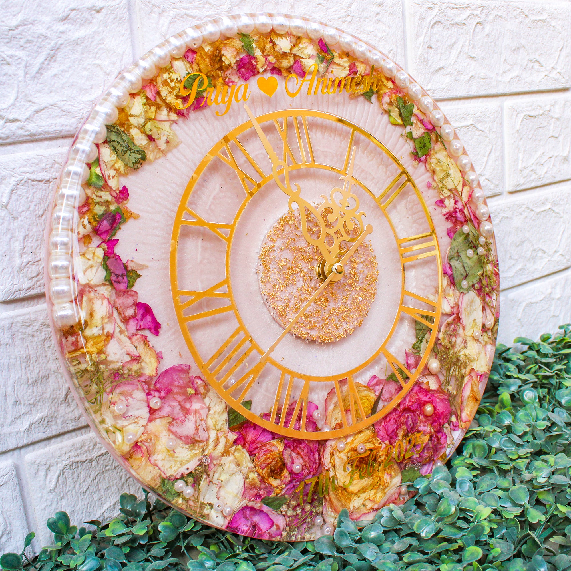 Timeless- Flower/Varmala Preservation Clock- Round